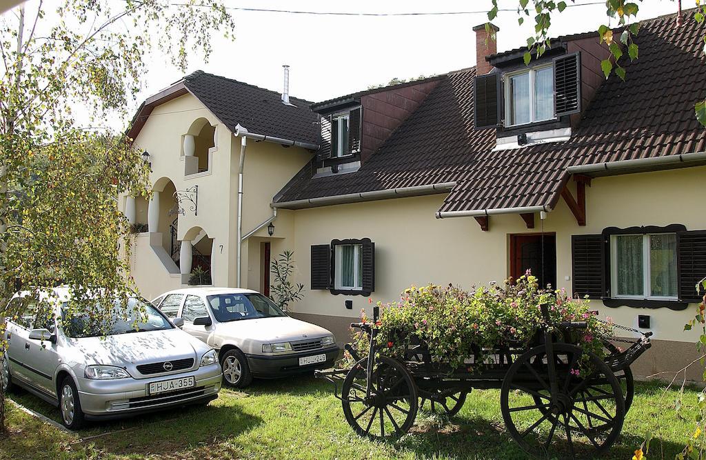 Zoeldvar Villa Bogács Exterior photo